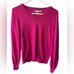 LOFT Pink V-Neck Light Sweater Small​​